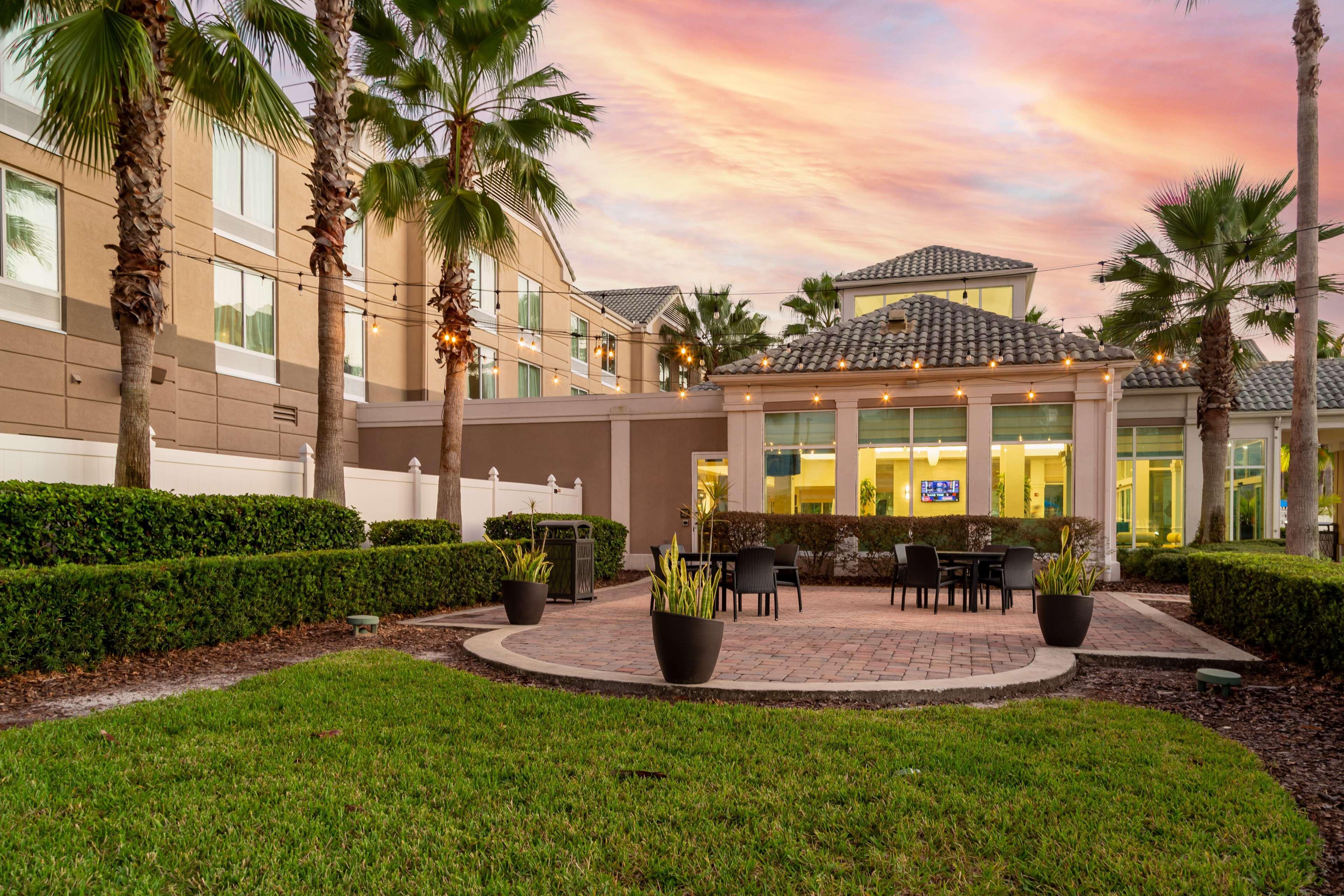 Hilton Garden Inn Orlando East - Ucf Area Alafaya Extérieur photo