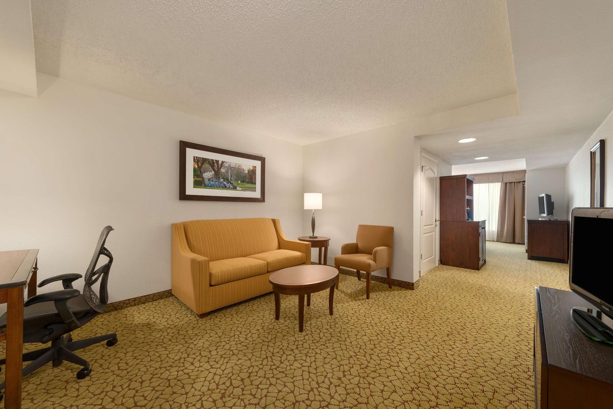 Hilton Garden Inn Orlando East - Ucf Area Alafaya Extérieur photo
